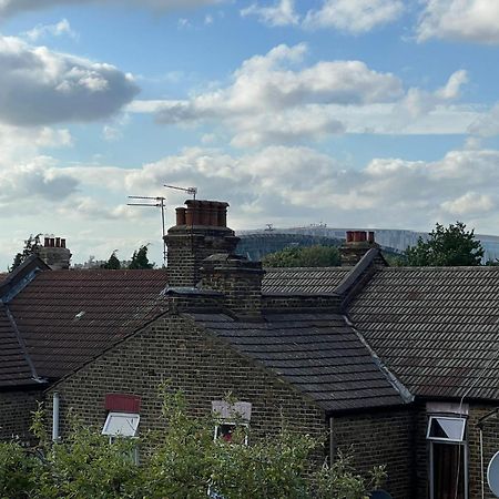 Deluxe Homestay Near Tottenham Hotspur Stadium Londra Oda fotoğraf