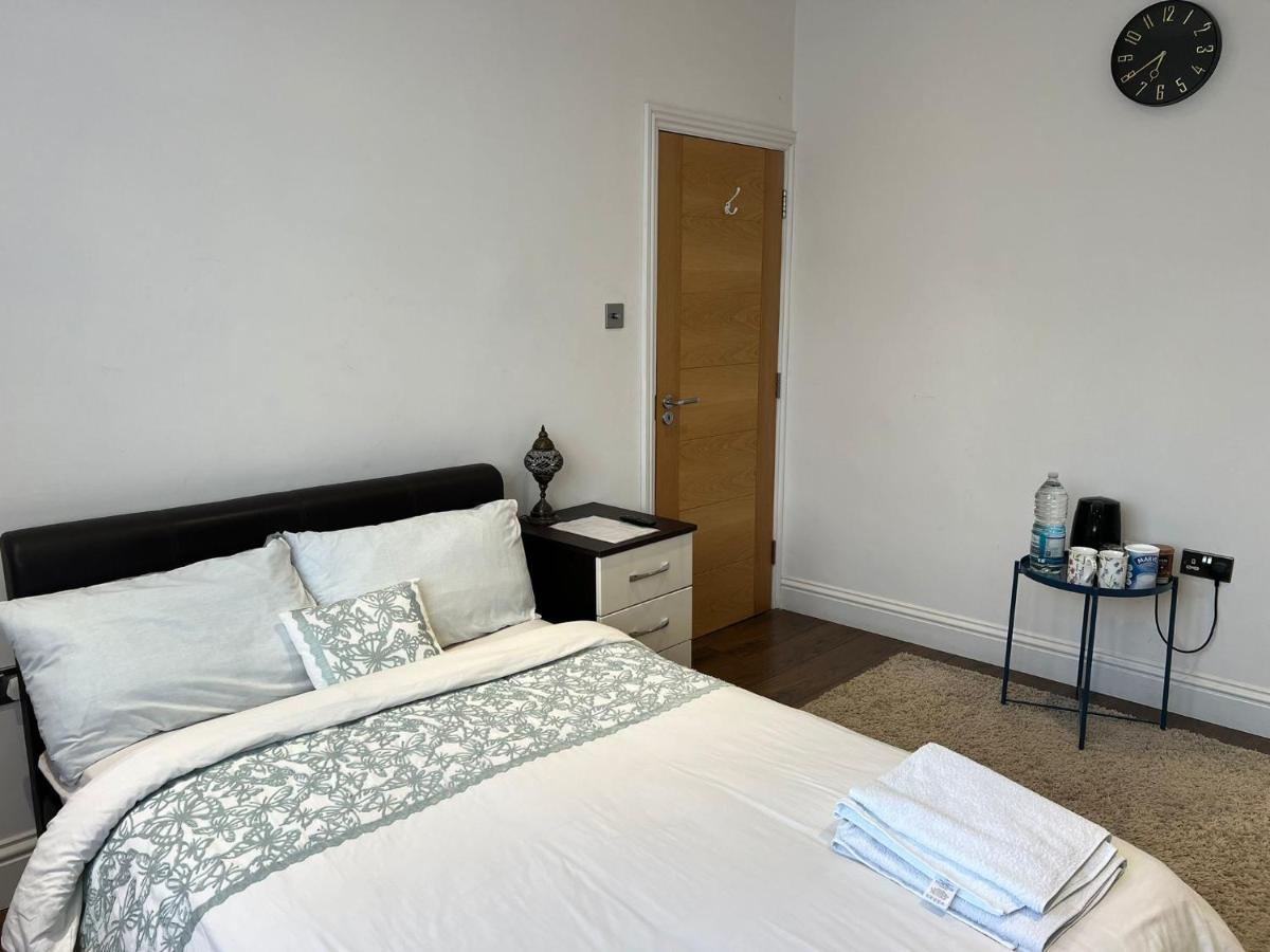 Deluxe Homestay Near Tottenham Hotspur Stadium Londra Dış mekan fotoğraf