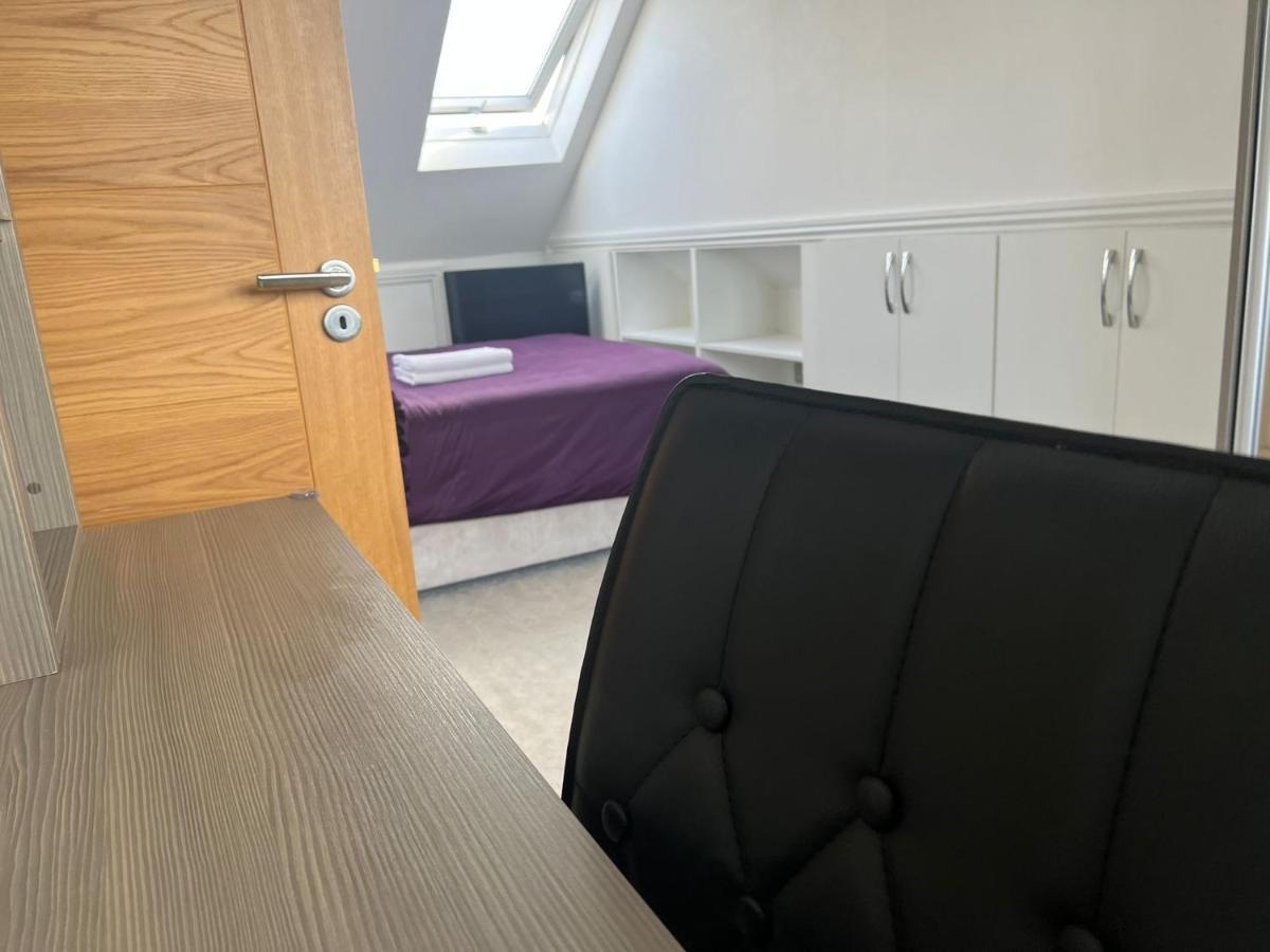 Deluxe Homestay Near Tottenham Hotspur Stadium Londra Dış mekan fotoğraf